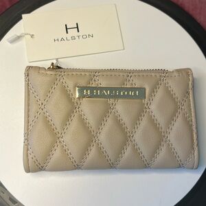 H. Halston NWT Wallet  ID holder coin purse quilted  Taupe  5.5”w x 3.5”h x .75d